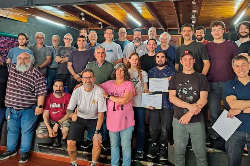 25 nuevos radioaficionados egresan del CBA