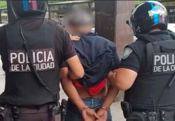 Detienen a motochorro tras un intento de robo a un turista