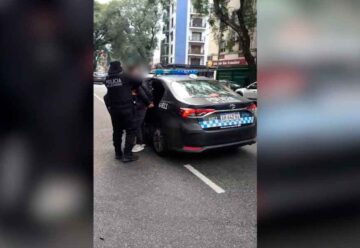 Detienen a un delincuente con 18 antecedentes en Colegiales Detienen a un delincuente con 18 antecedentes en Colegiales