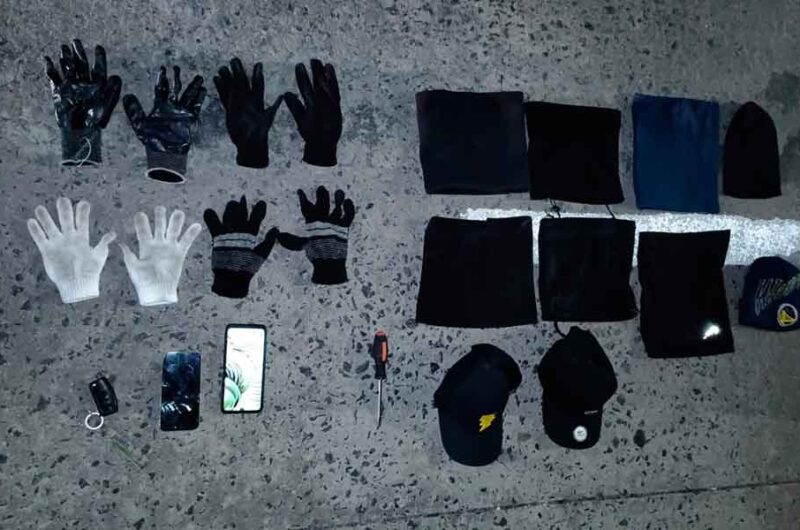 La Policía detuvo a cinco ladrones que acumulan 15 antecedentes tras un intento de robo La Policía detuvo a cinco ladrones que acumulan 15 antecedentes tras un intento de robo
