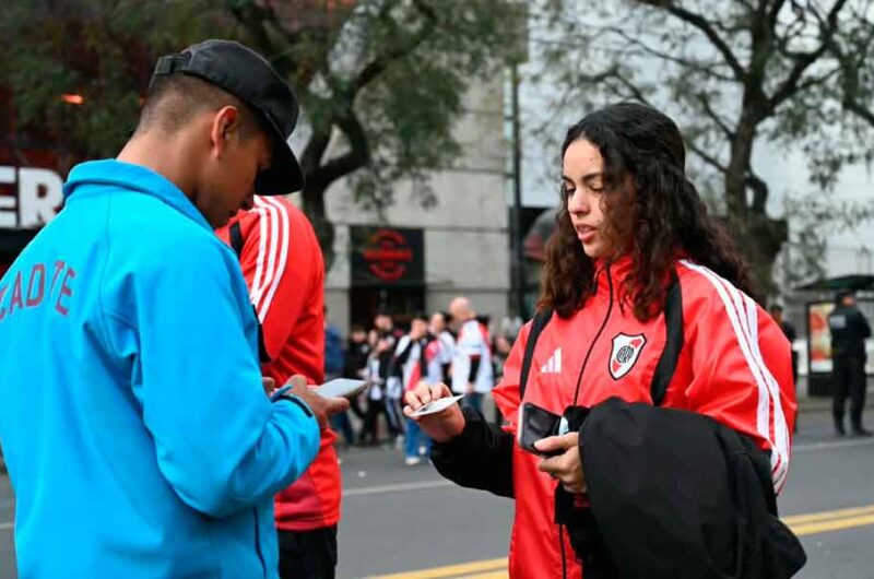 Operativo de seguridad tras el partido entre River y Huracán Operativo de seguridad tras el partido entre River y Huracán